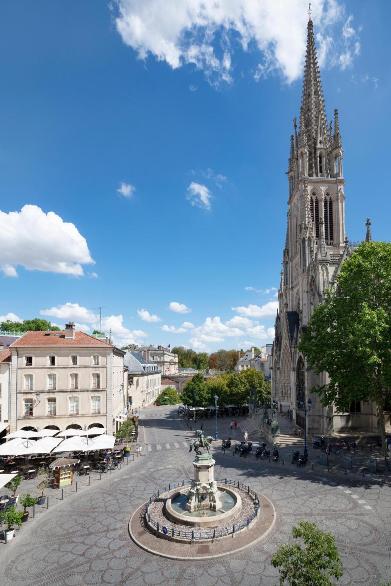 Le Precieux De Raoul Nancy Centre Avec Ascenseur Lägenhet Exteriör bild
